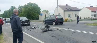 Uwaga kierowcy! Zderzenie aut na DK 43 w Kamionce. Są utrudnienia w ruchu